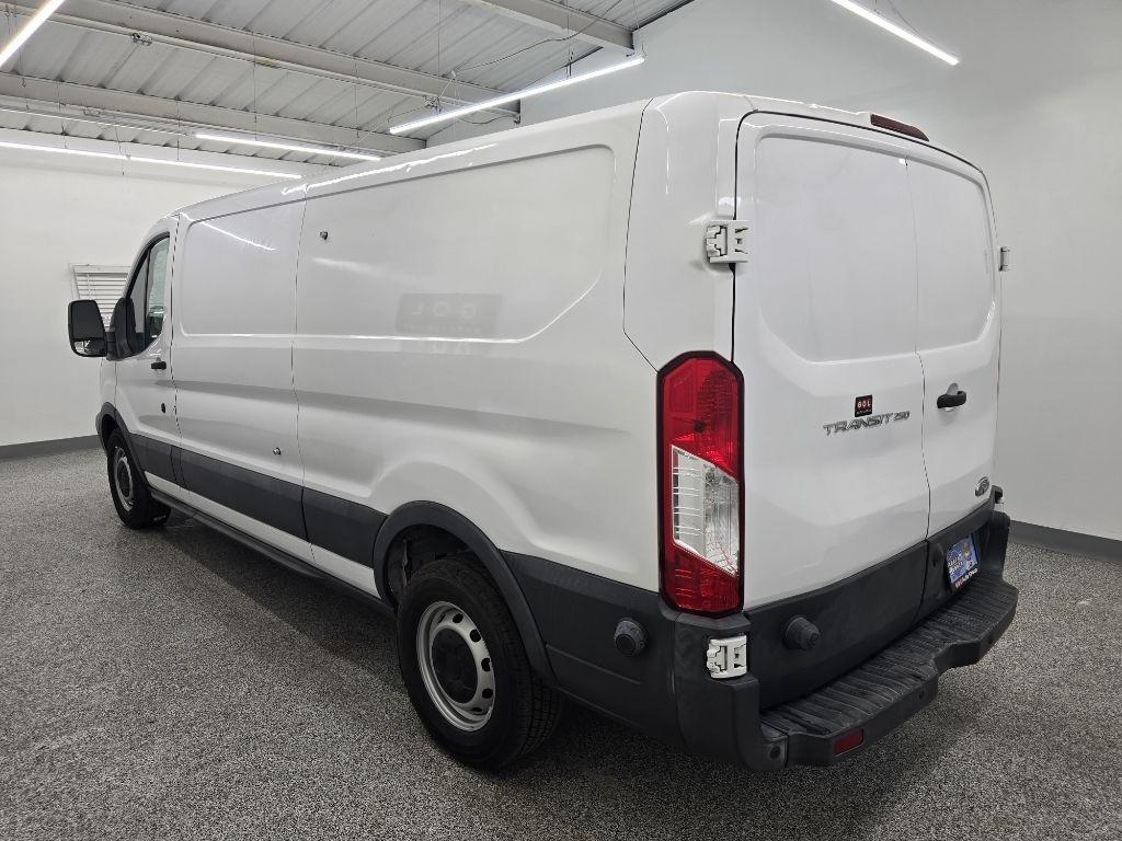 Ford Transit 250 Van Low Roof w/Sliding Pass. 148-in. WB 2017