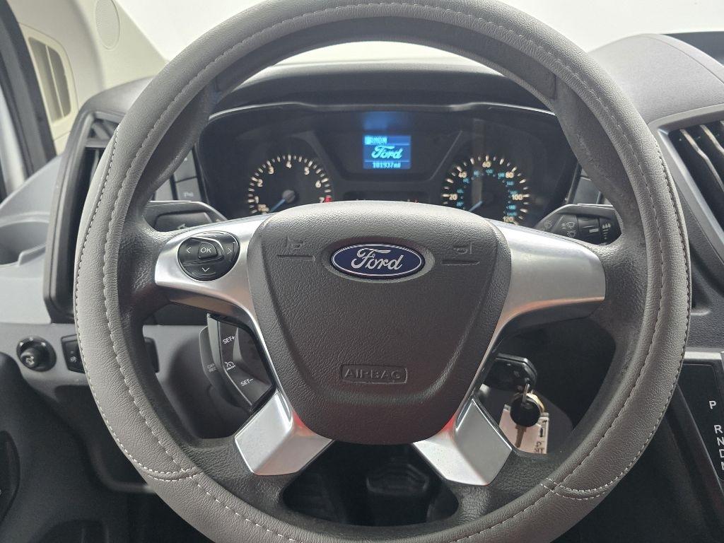 Ford Transit 250 Van Low Roof w/Sliding Pass. 148-in. WB 2017