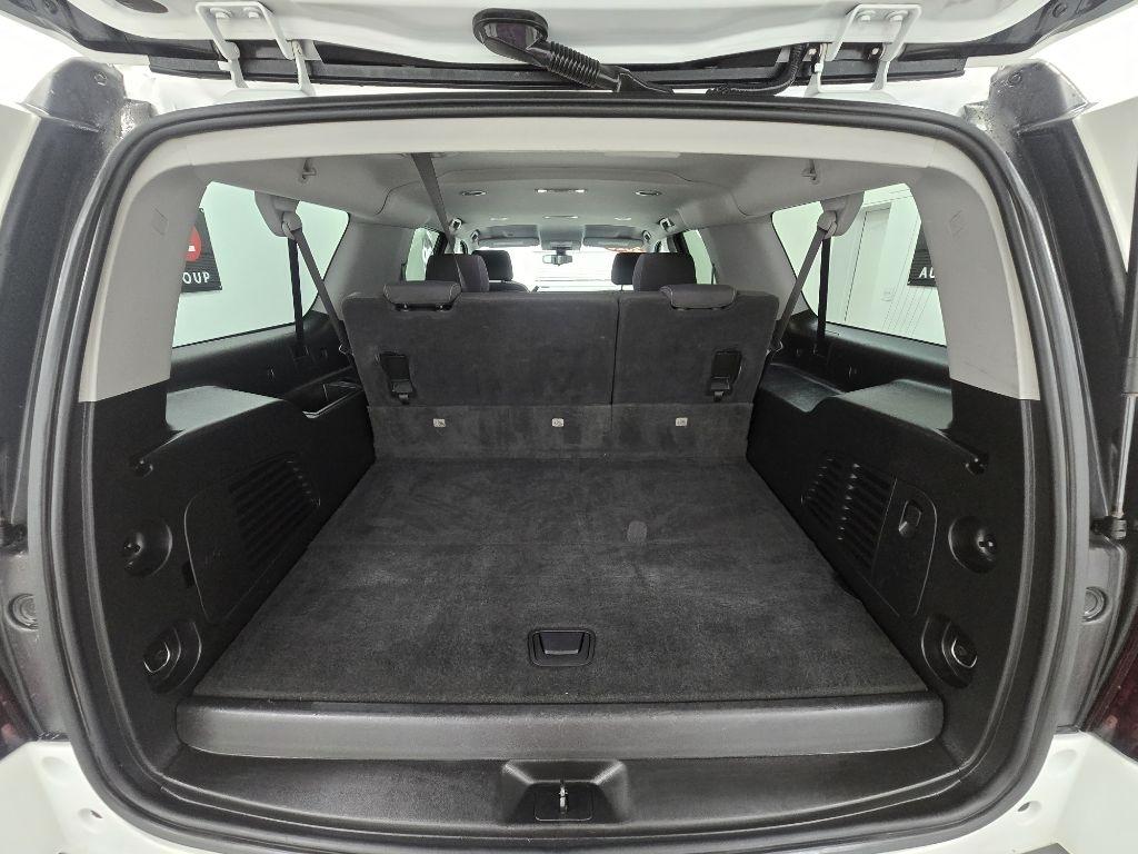 Chevrolet Suburban LS 2WD 2020