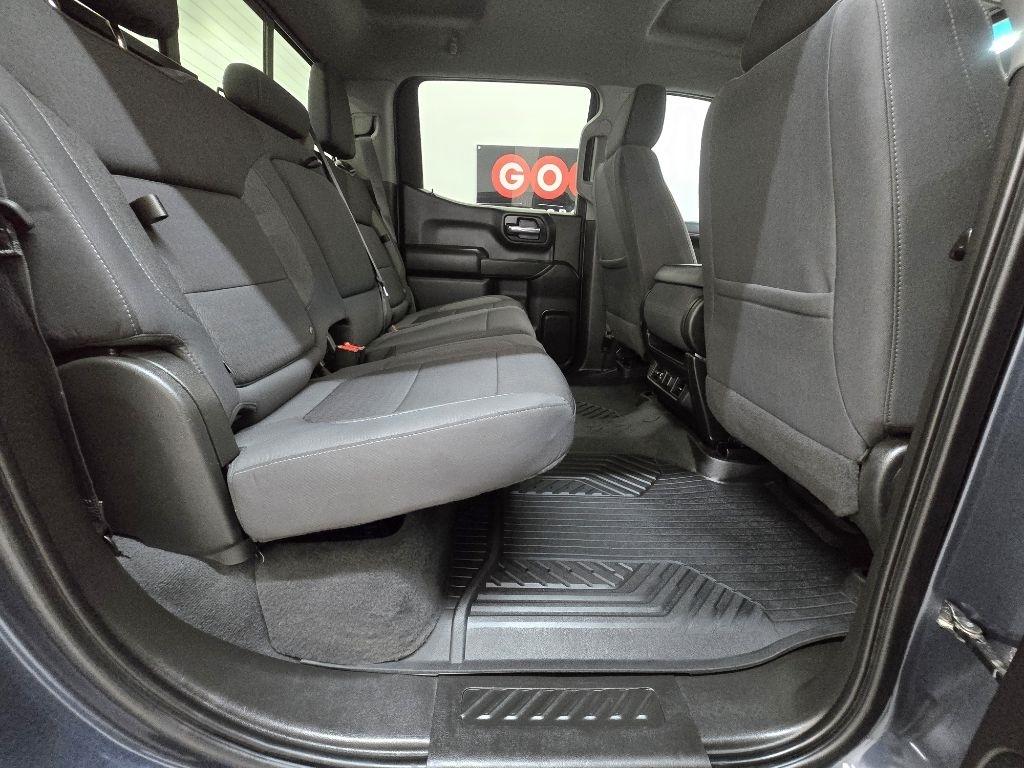 Chevrolet Silverado 1500 LT Crew Cab 4WD 2021