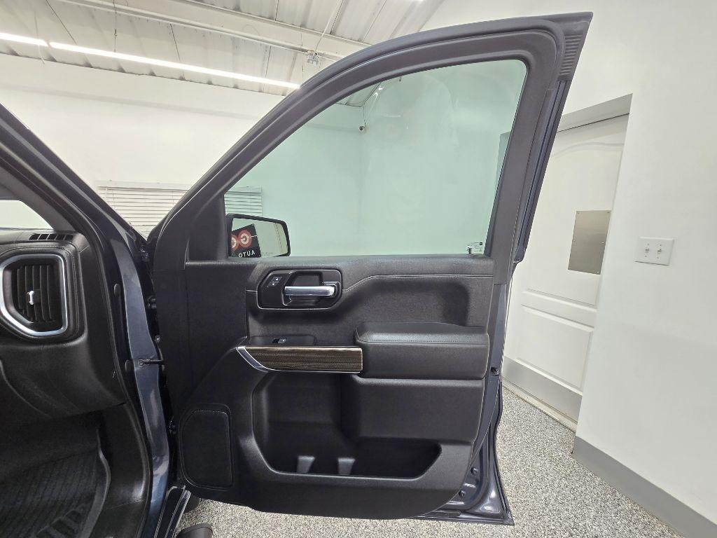 Chevrolet Silverado 1500 LT Crew Cab 4WD 2021