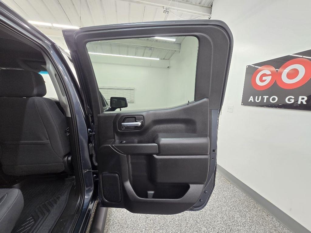 Chevrolet Silverado 1500 LT Crew Cab 4WD 2021