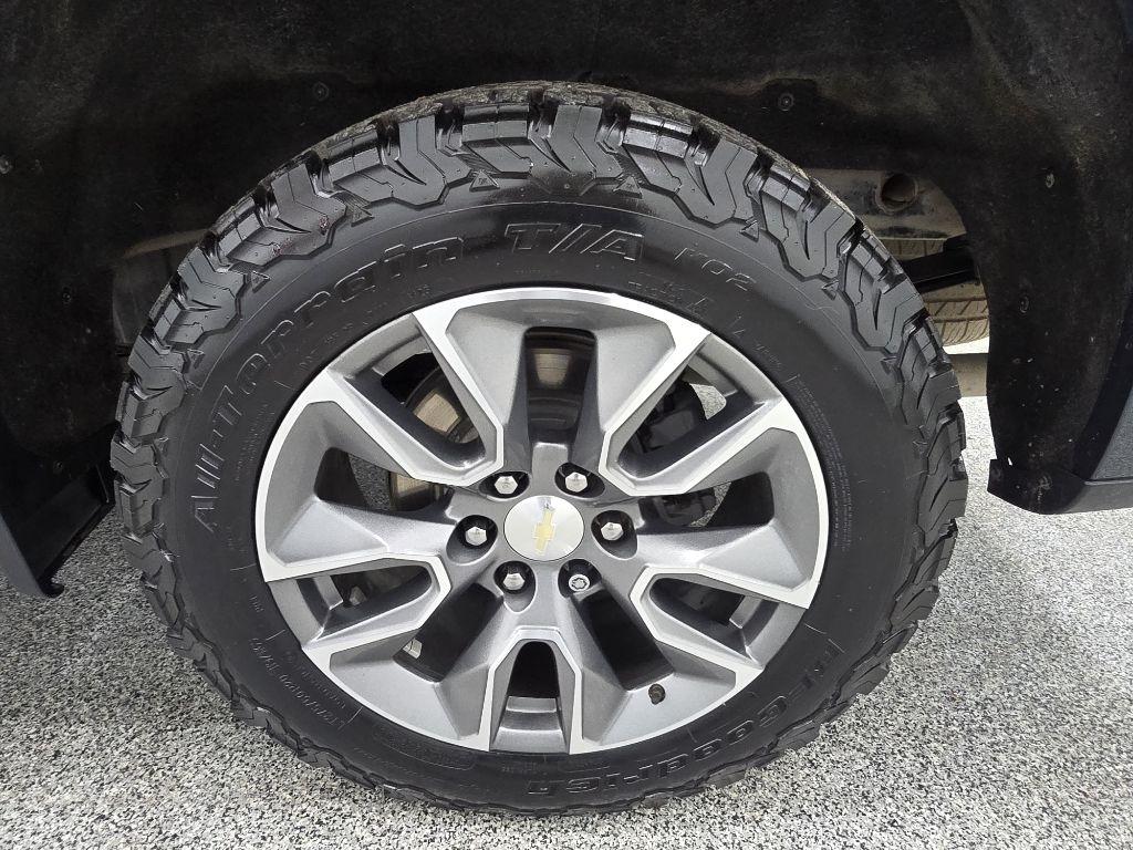 Chevrolet Silverado 1500 LT Crew Cab 4WD 2021