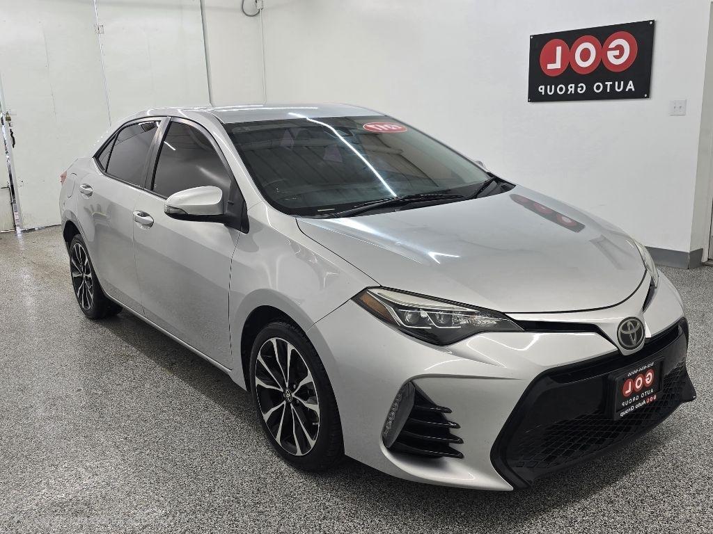 2017 Toyota Corolla SE 4D Sedan