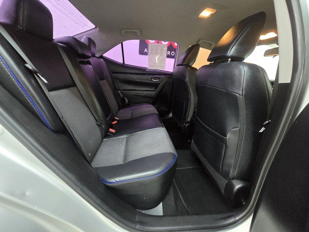 Toyota Corolla SE 4D Sedan 2017