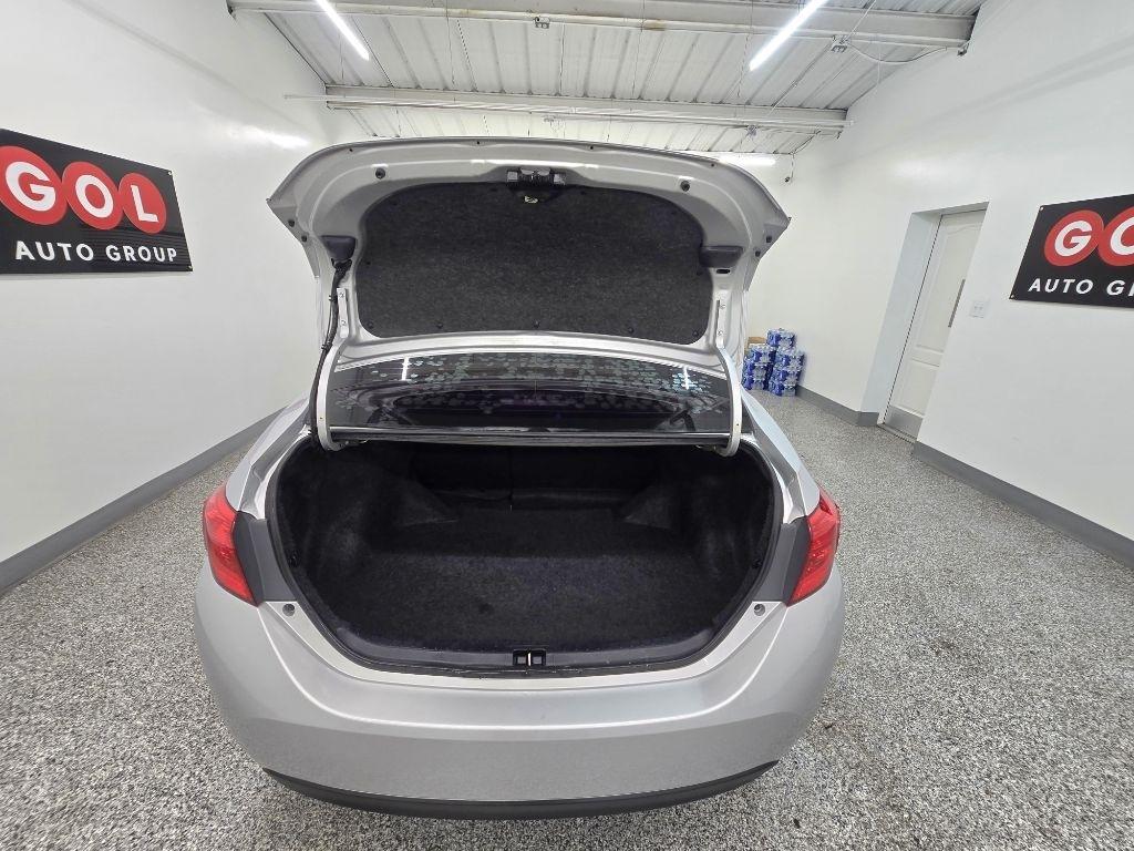 Toyota Corolla SE 4D Sedan 2017