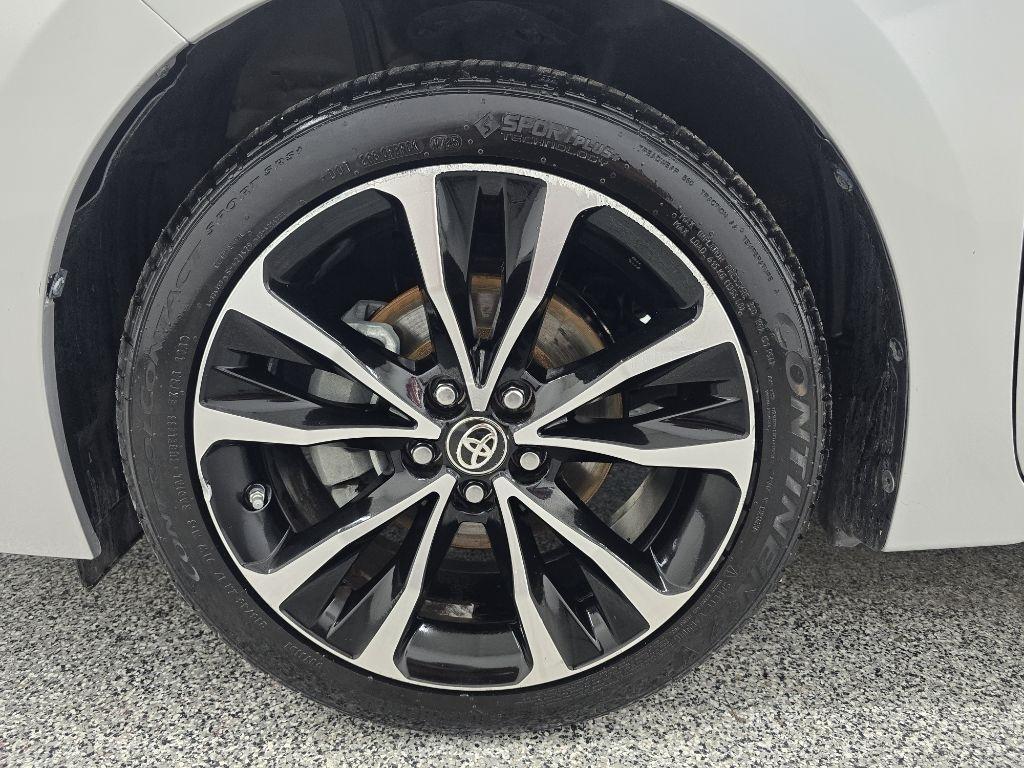 Toyota Corolla SE 4D Sedan 2017