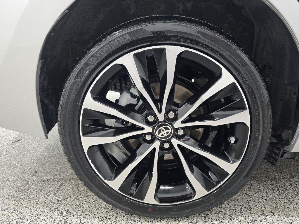 Toyota Corolla SE 4D Sedan 2017