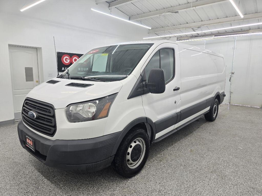 Ford Transit 150 Van Low Roof w/Sliding Pass. 148-in. WB 2017