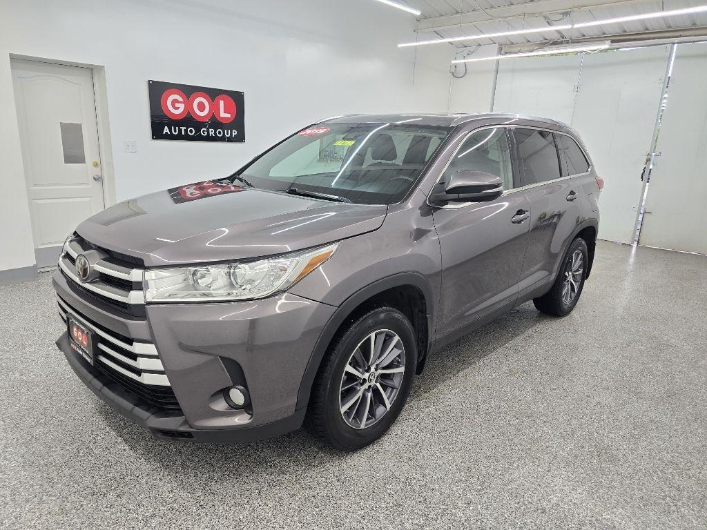 Toyota Highlander XLE AWD V6 2019