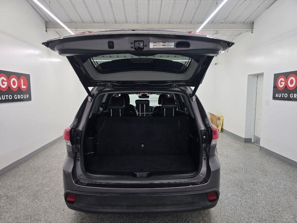 Toyota Highlander XLE AWD V6 2019