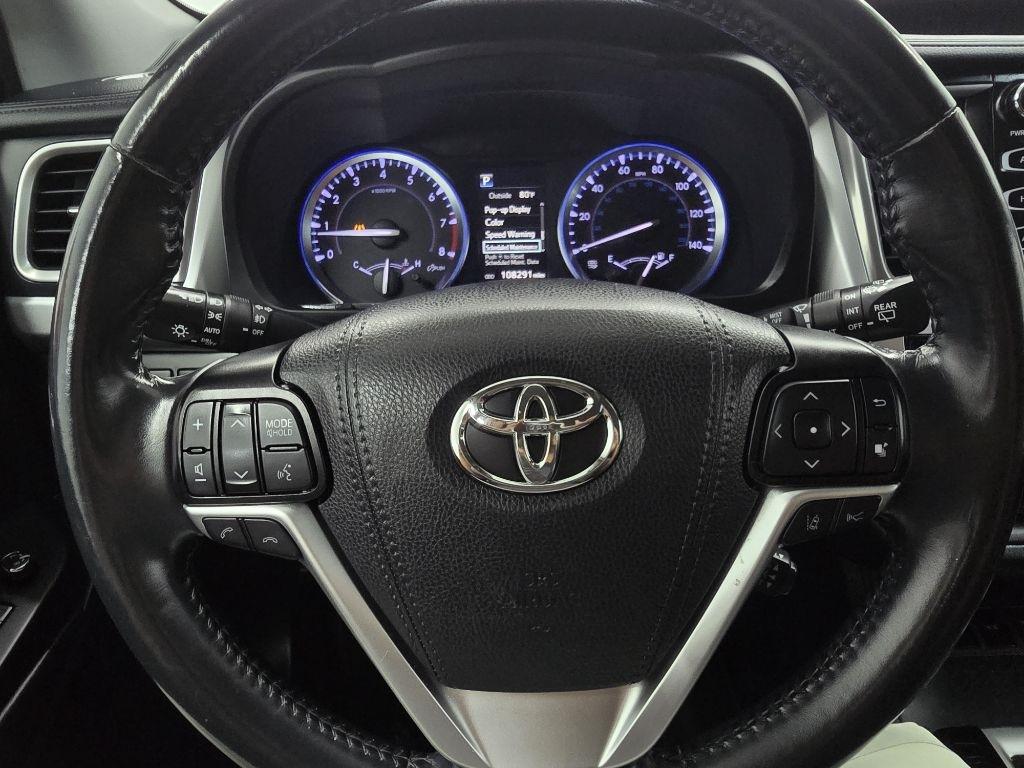 Toyota Highlander XLE AWD V6 2019