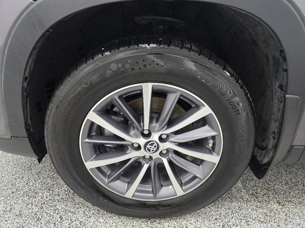 Toyota Highlander XLE AWD V6 2019
