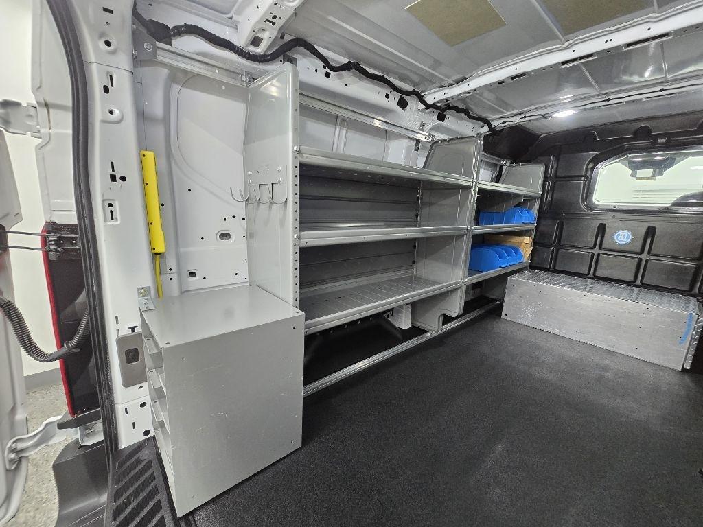Ford Transit 150 Van Low Roof w/Sliding Pass. 148-in. WB 2023