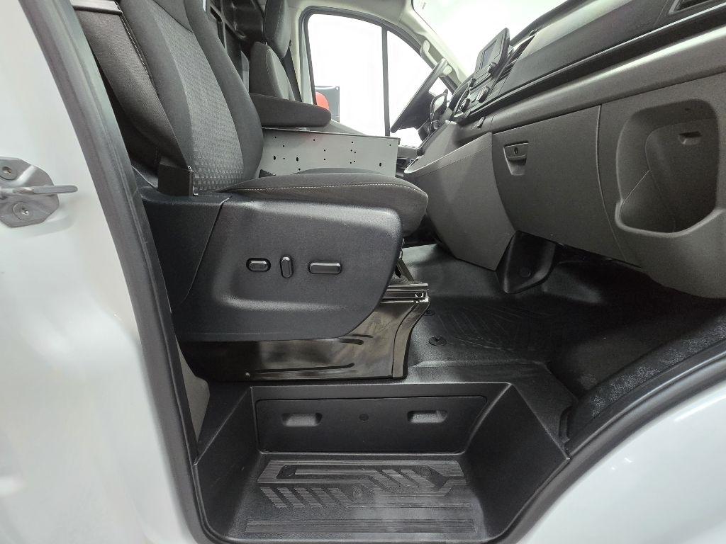 Ford Transit 150 Van Low Roof w/Sliding Pass. 148-in. WB 2023