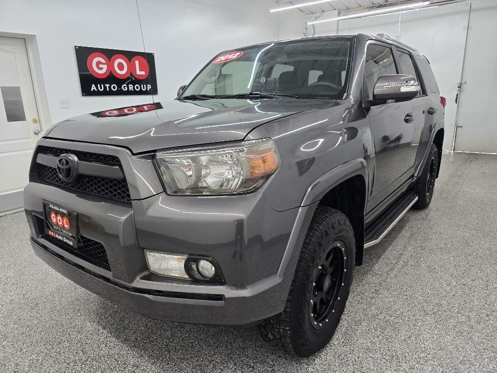 Toyota 4Runner SR5 4dr V6 Auto 2WD 2012