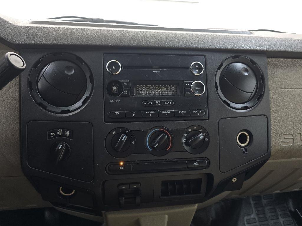 Ford F-250 SD XL SuperCab Long Bed 2WD 2010