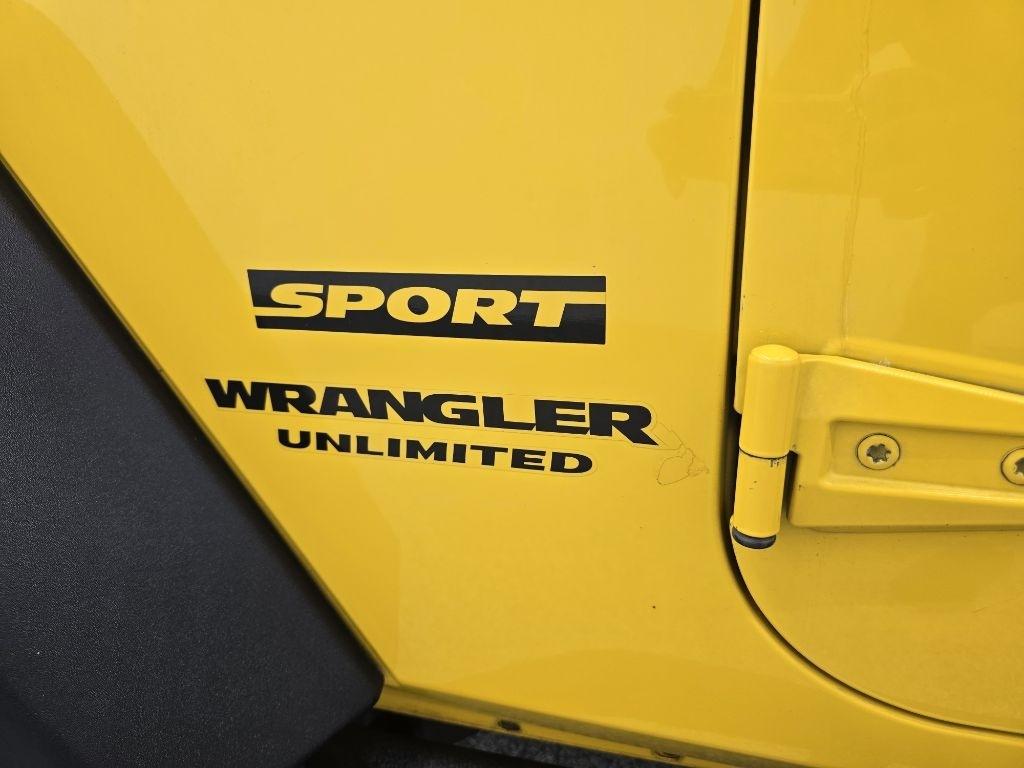Jeep Wrangler Unlimited Sport 4WD 2015