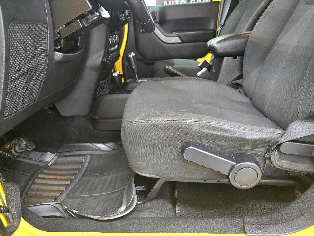 Jeep Wrangler Unlimited Sport 4WD 2015
