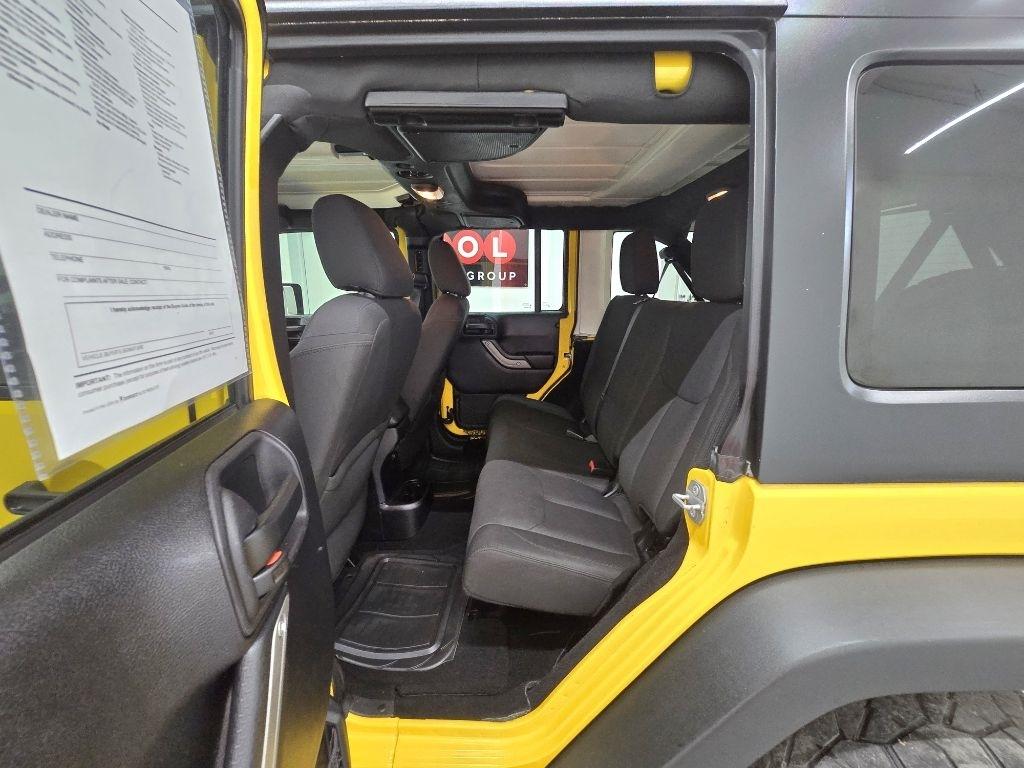 Jeep Wrangler Unlimited Sport 4WD 2015