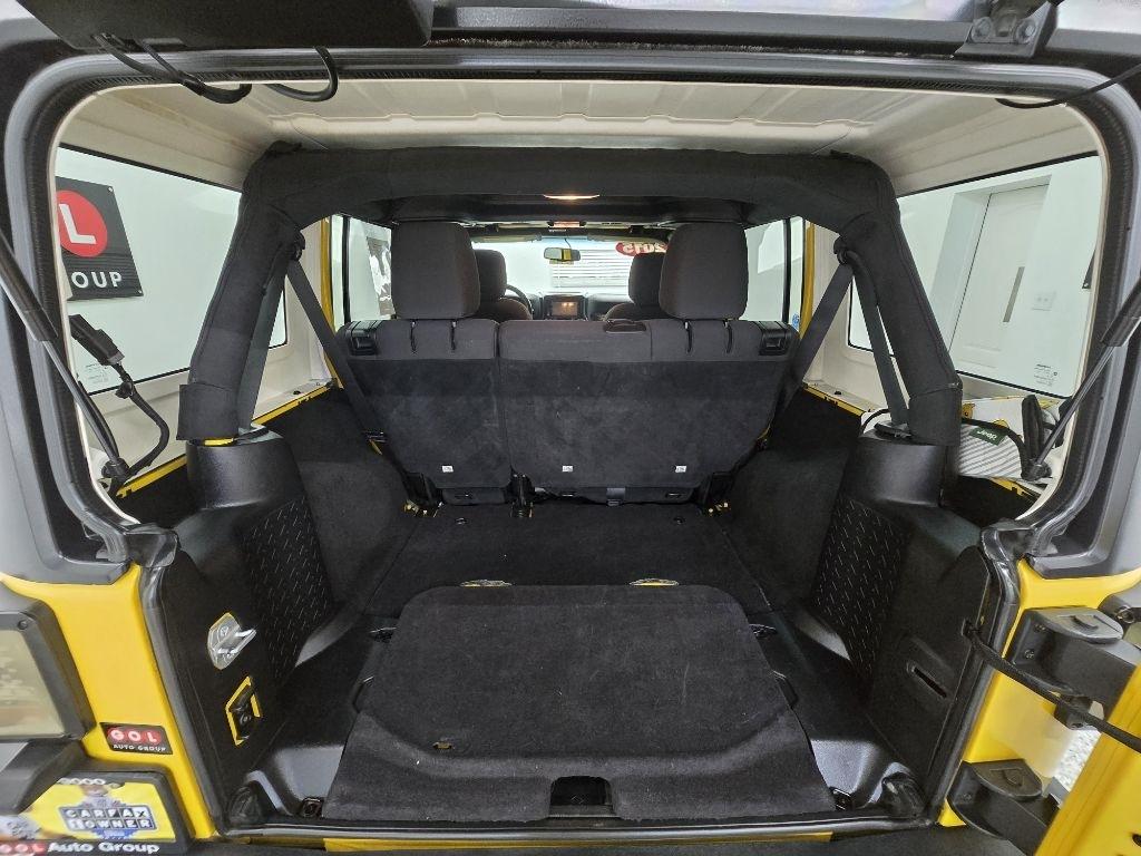 Jeep Wrangler Unlimited Sport 4WD 2015