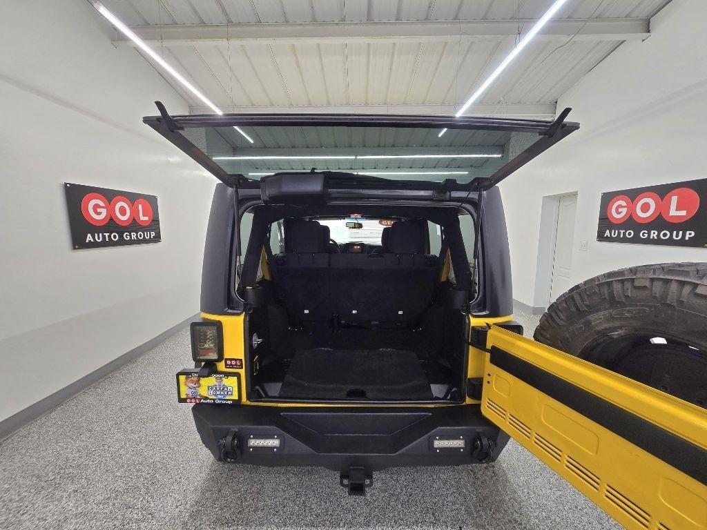 Jeep Wrangler Unlimited Sport 4WD 2015