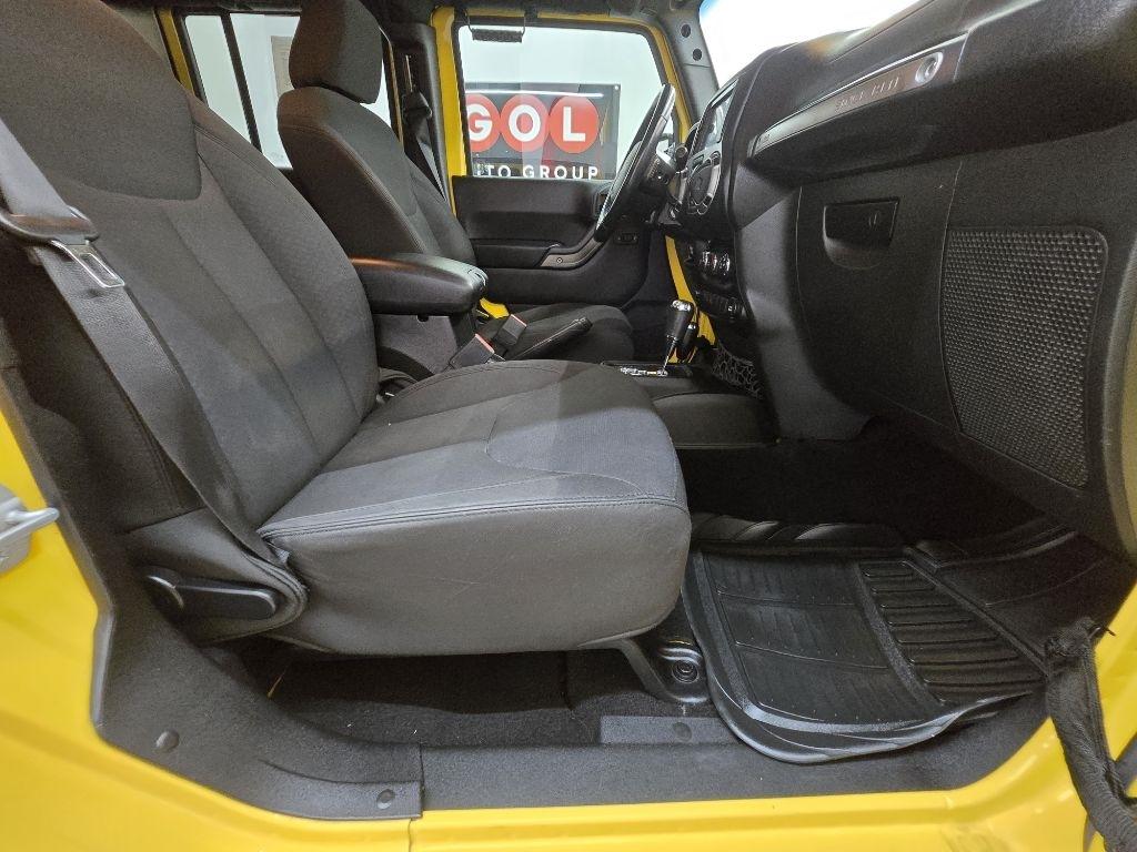 Jeep Wrangler Unlimited Sport 4WD 2015