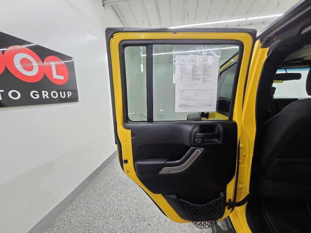 Jeep Wrangler Unlimited Sport 4WD 2015