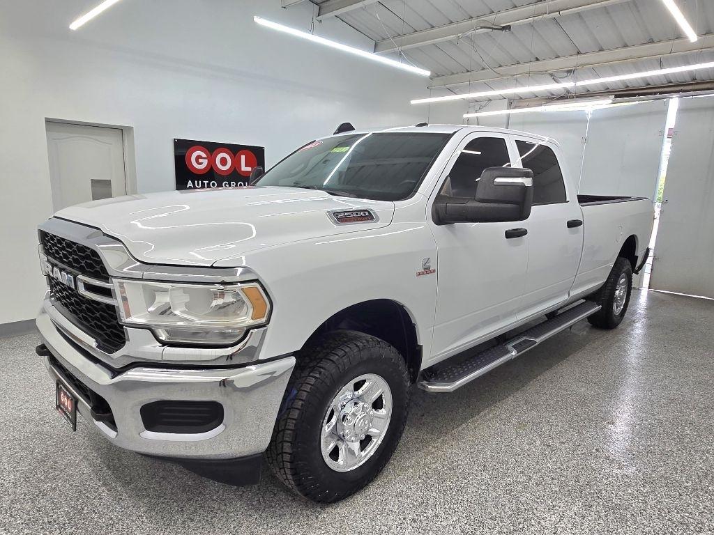 RAM 2500 Tradesman Crew Cab LWB 4WD 2023