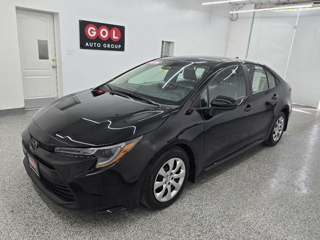 Toyota Corolla LE 2026