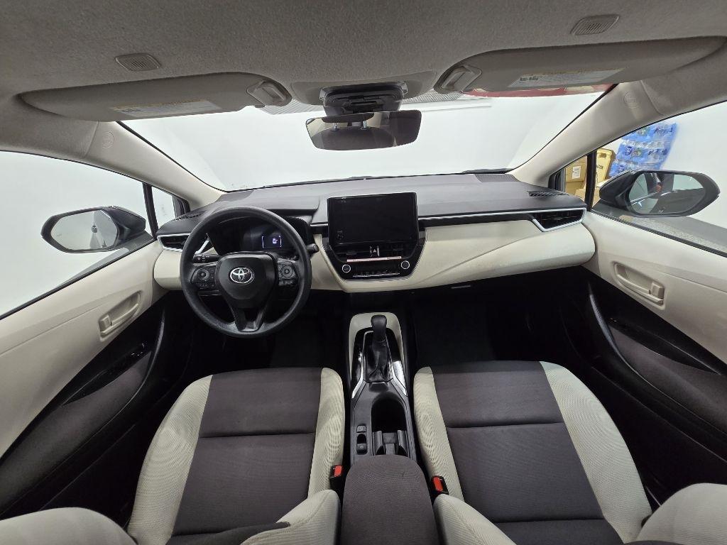 Toyota Corolla LE 2026