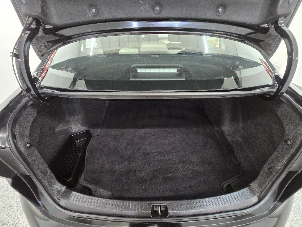 Toyota Corolla LE 2026