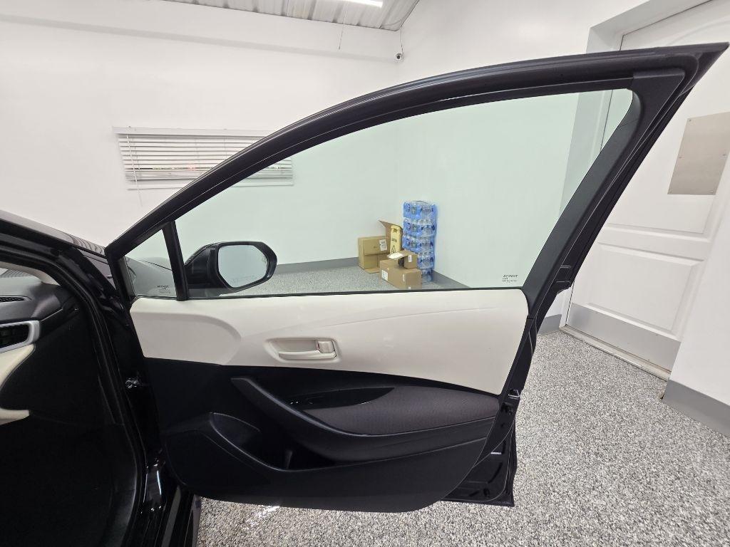 Toyota Corolla LE 2026