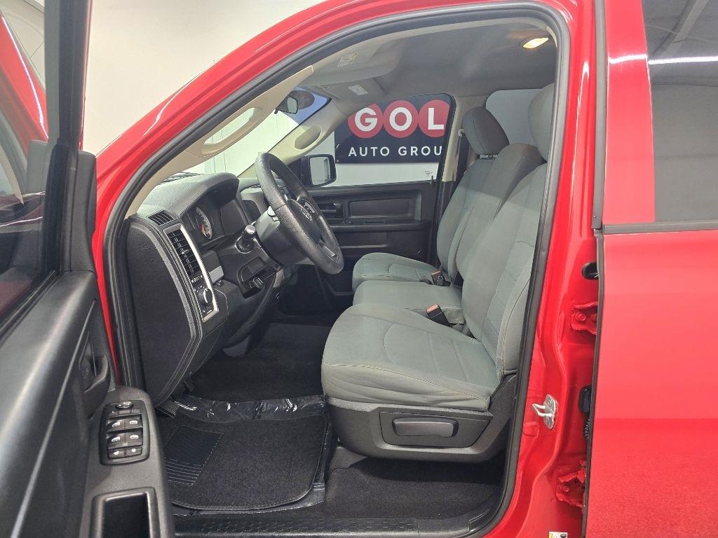 RAM 1500 Tradesman Quad Cab 2WD 2014