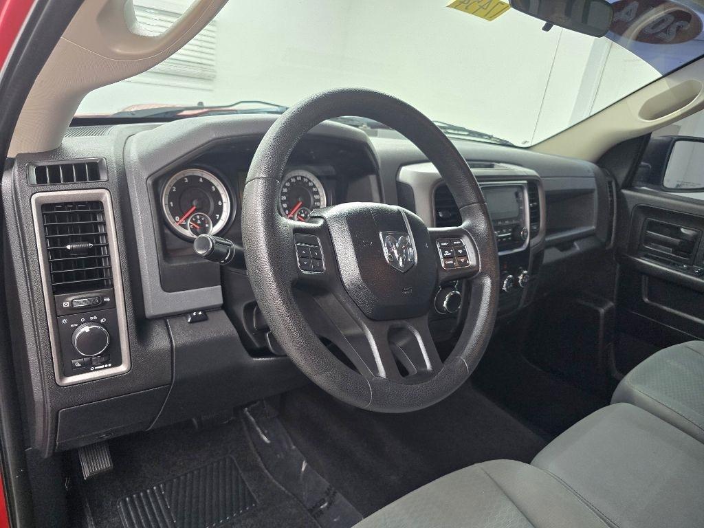 RAM 1500 Tradesman Quad Cab 2WD 2014