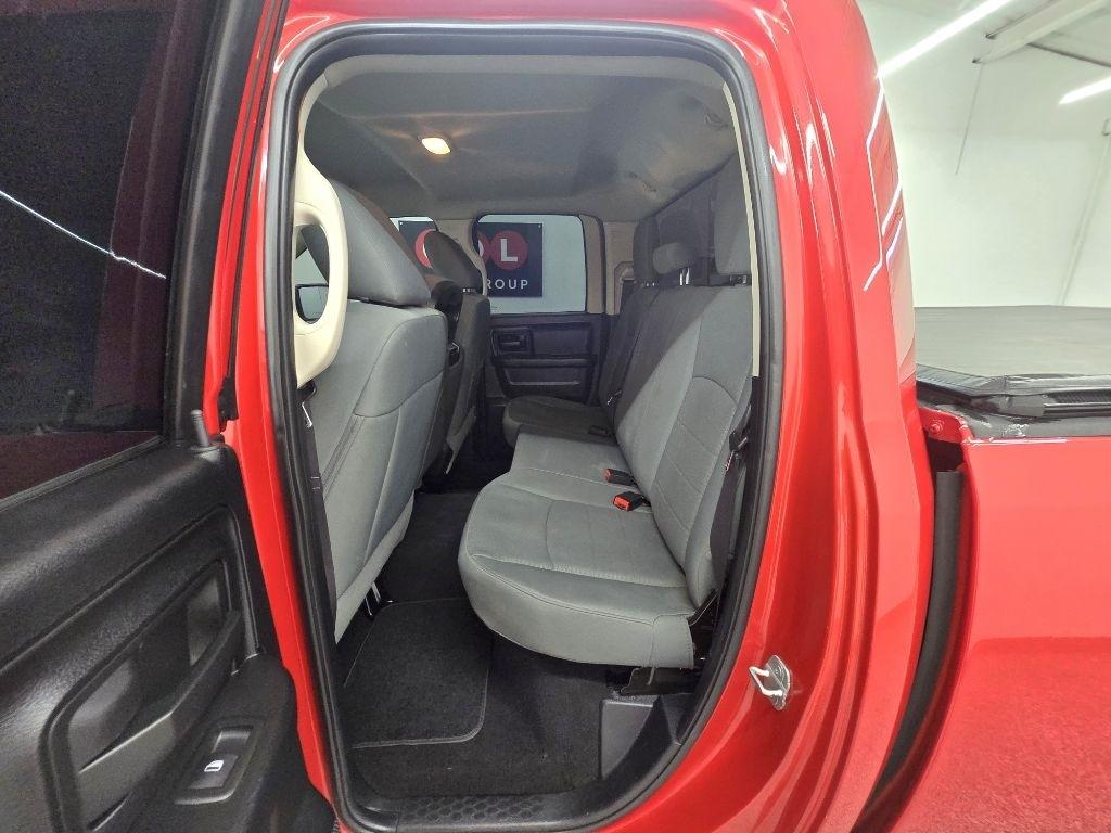 RAM 1500 Tradesman Quad Cab 2WD 2014