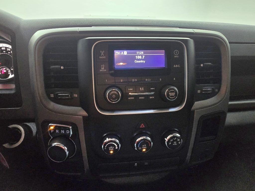 RAM 1500 Tradesman Quad Cab 2WD 2014