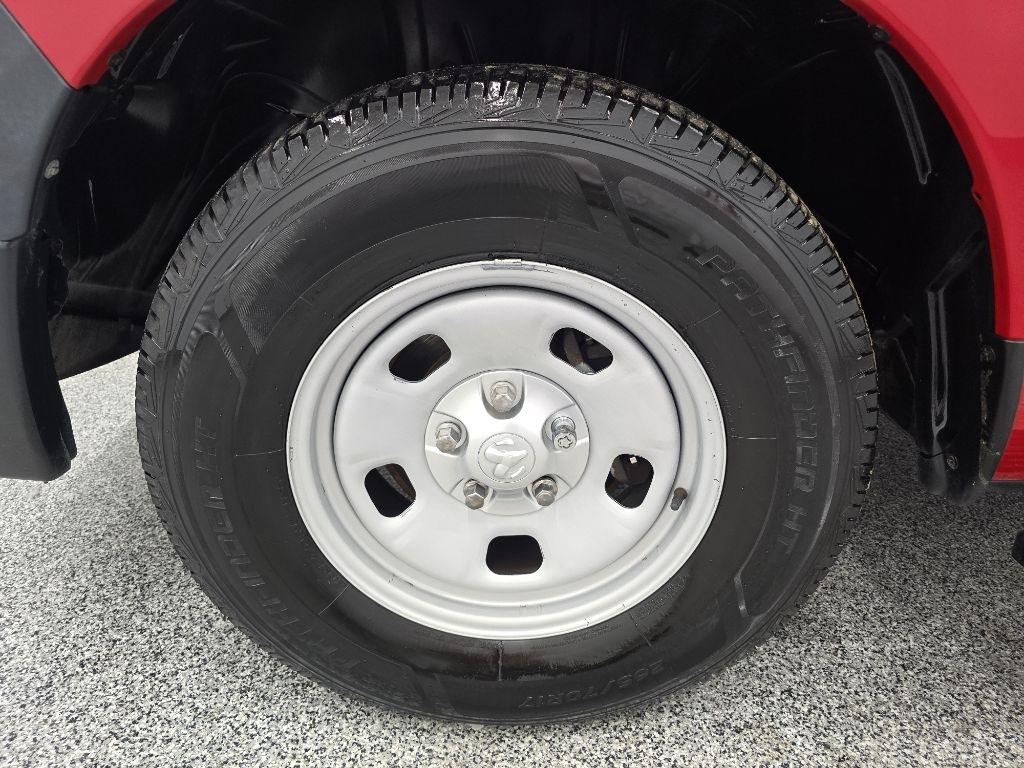 RAM 1500 Tradesman Quad Cab 2WD 2014