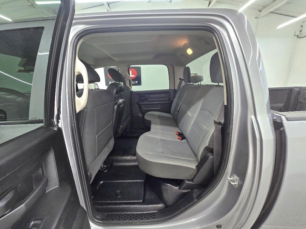 RAM 1500 Classic Tradesman Crew Cab LWB 2WD 2021