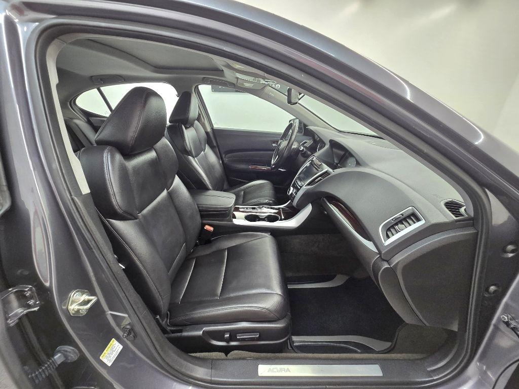 Acura TLX 9-Spd AT 2017