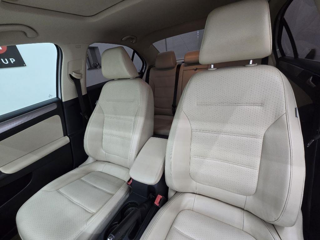 Volkswagen Jetta SE 6A 2016