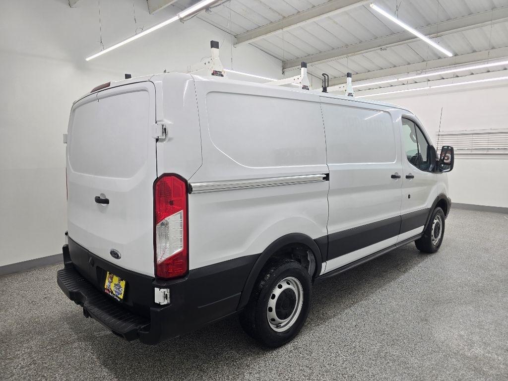Ford Transit 250 Van Low Roof w/Sliding Pass. 130-in. WB 2019