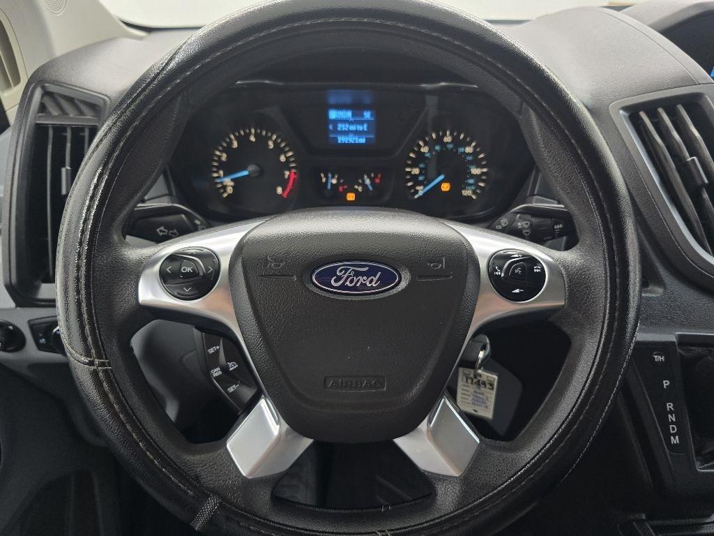 Ford Transit 250 Van Low Roof w/Sliding Pass. 130-in. WB 2019