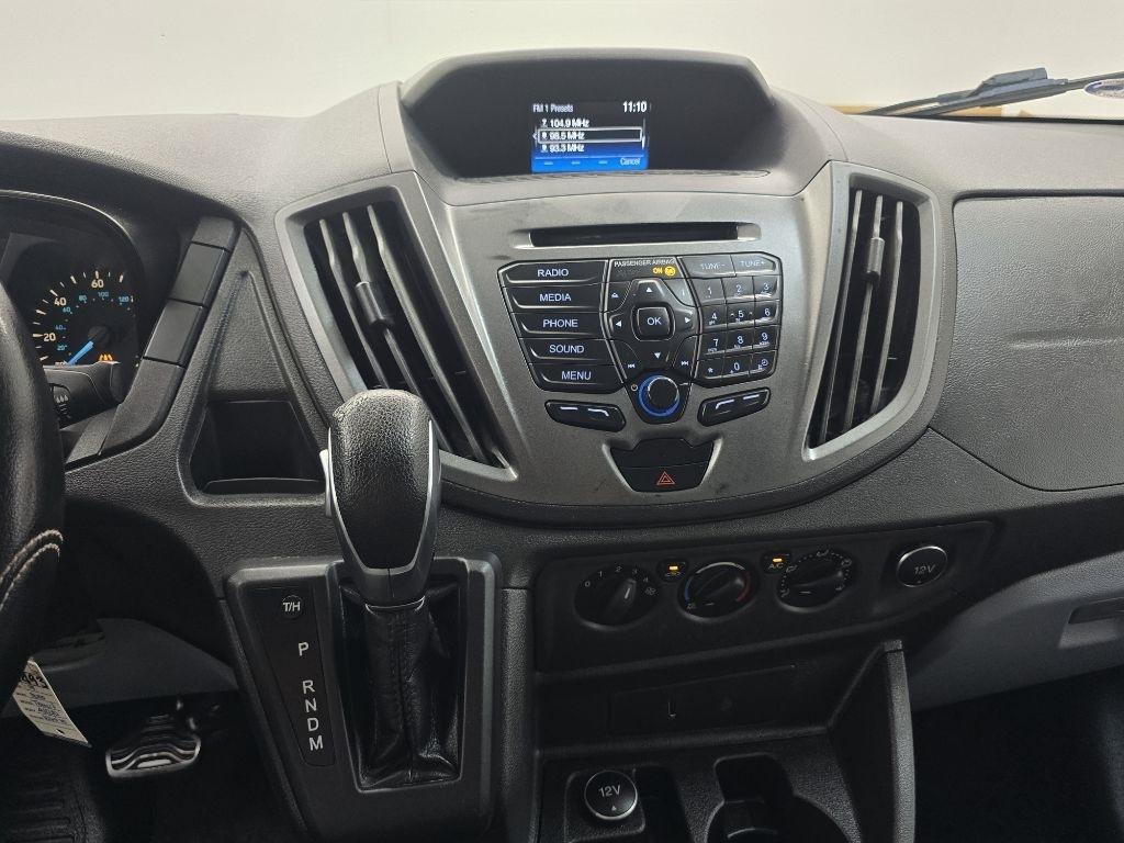 Ford Transit 250 Van Low Roof w/Sliding Pass. 130-in. WB 2019