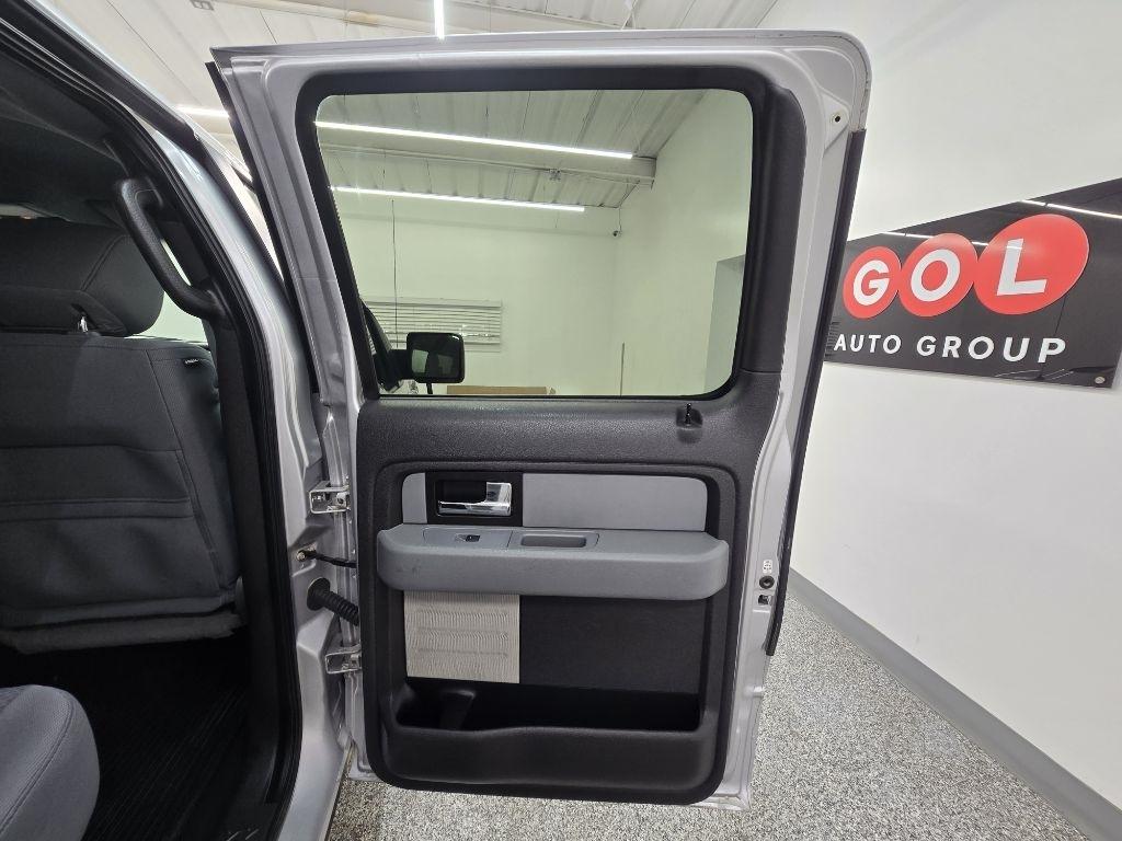 Ford F-150 Platinum SuperCrew 6.5-ft. Bed 4WD 2014