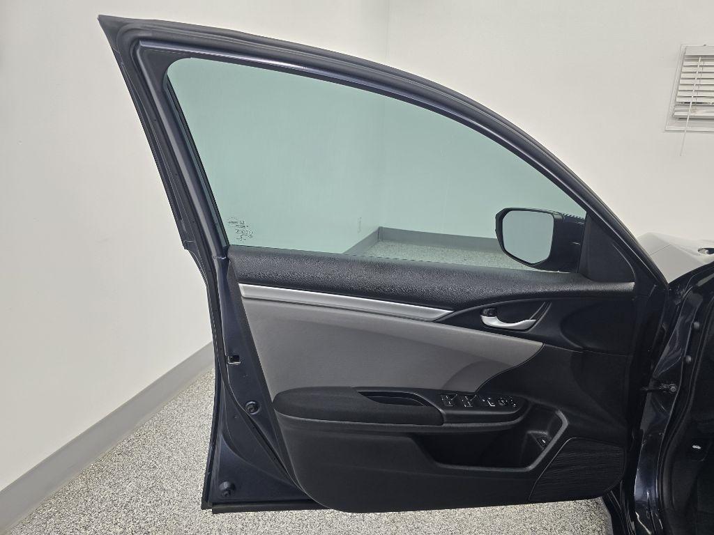 Honda Civic LX Sedan CVT 2018