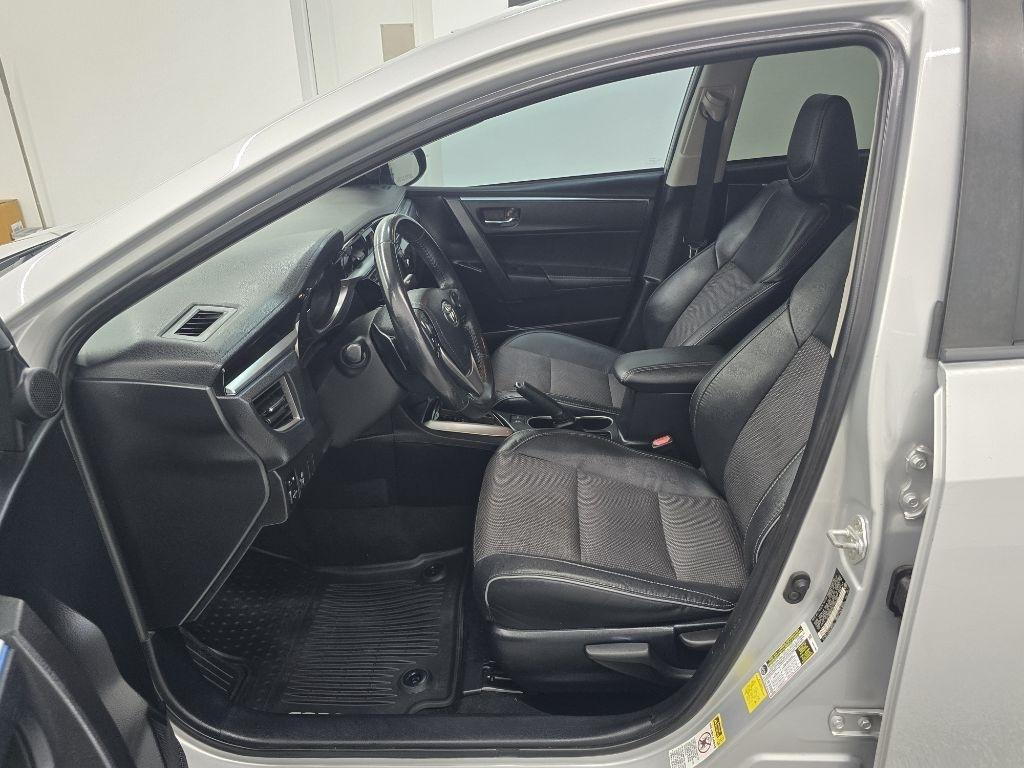Toyota Corolla S Premium CVT 2014