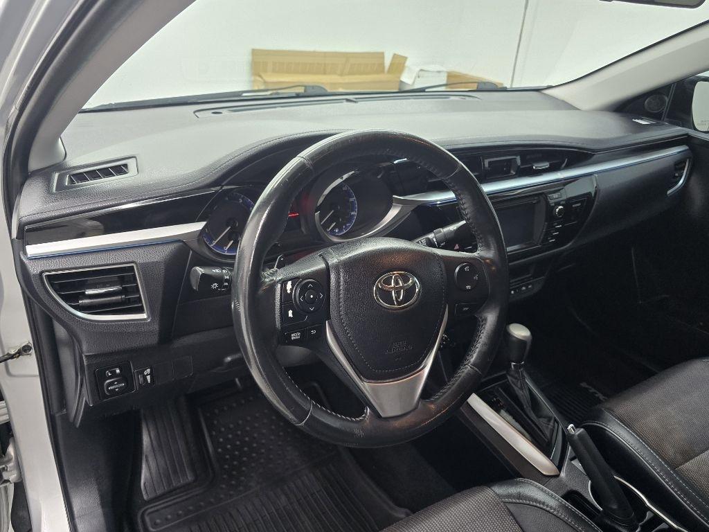 Toyota Corolla S Premium CVT 2014
