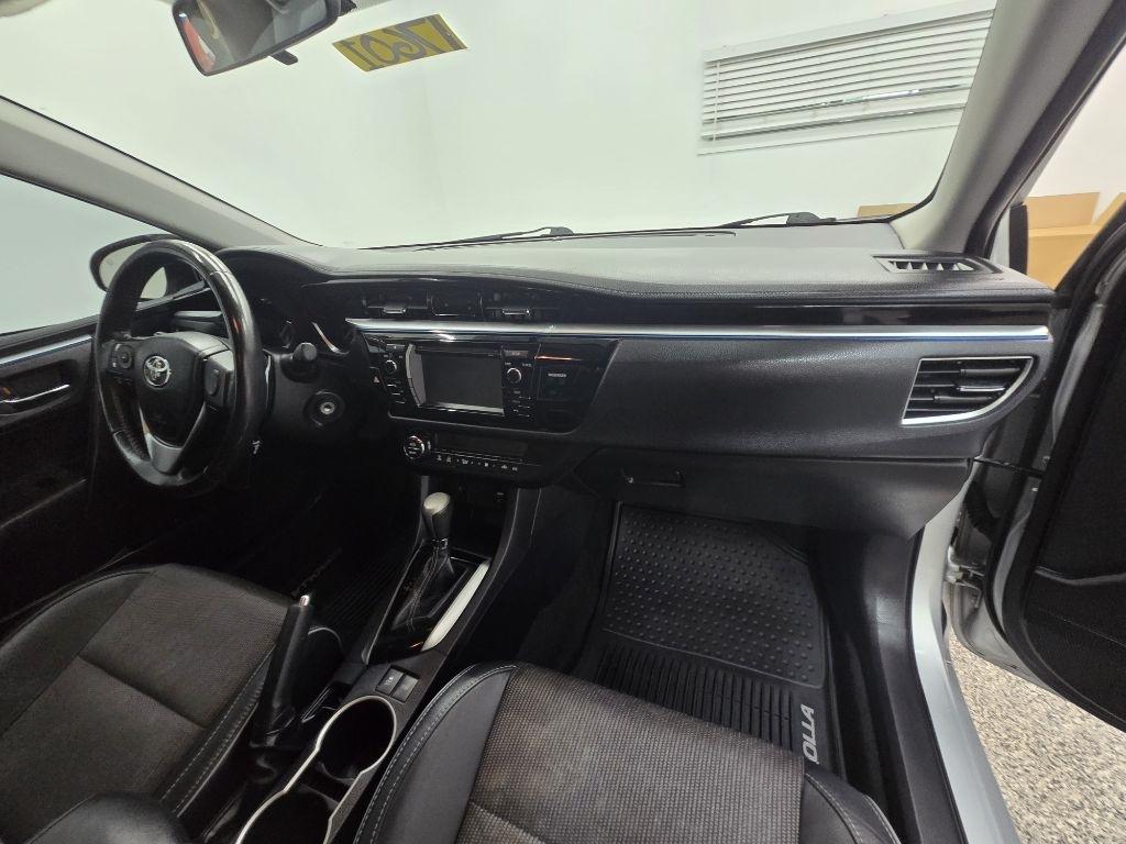 Toyota Corolla S Premium CVT 2014