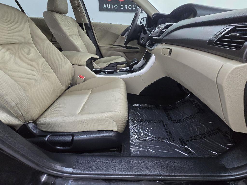 Honda Accord LX Sedan CVT 2014